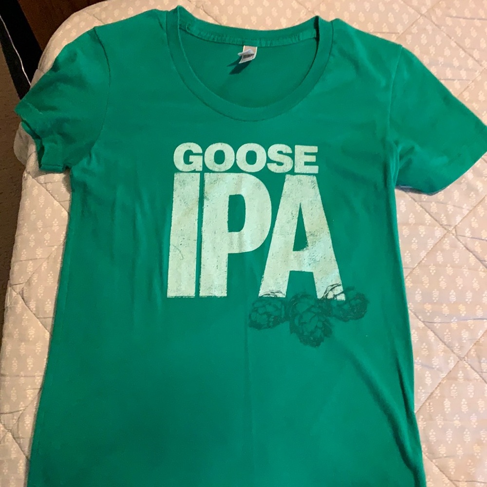 Goose IPA women’s Shirt